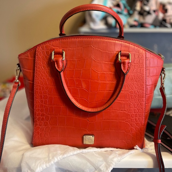 Meet your Posher, Poppy! - Picture 6 of 7